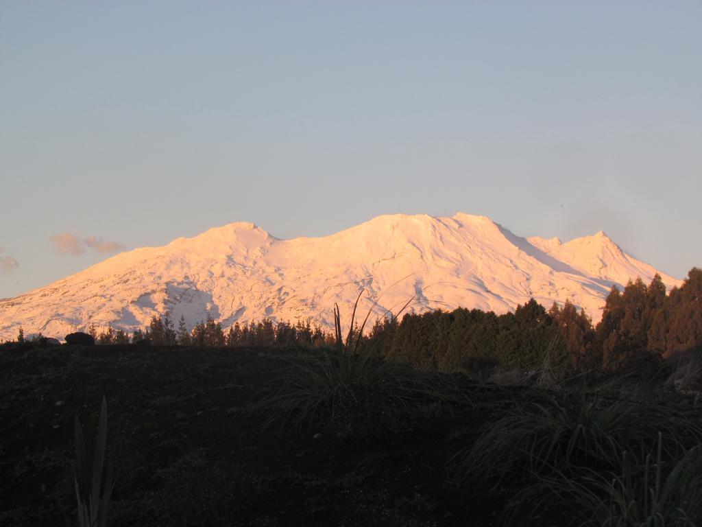 Tongariro Suites Охакуне Экстерьер фото